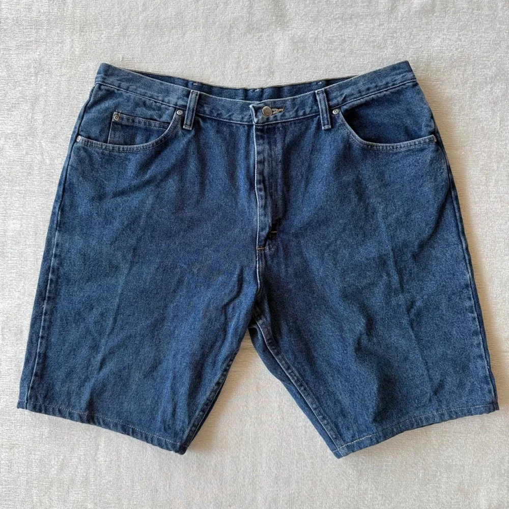Wrangler hero authentic